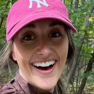 Meet your Posher, Amanda